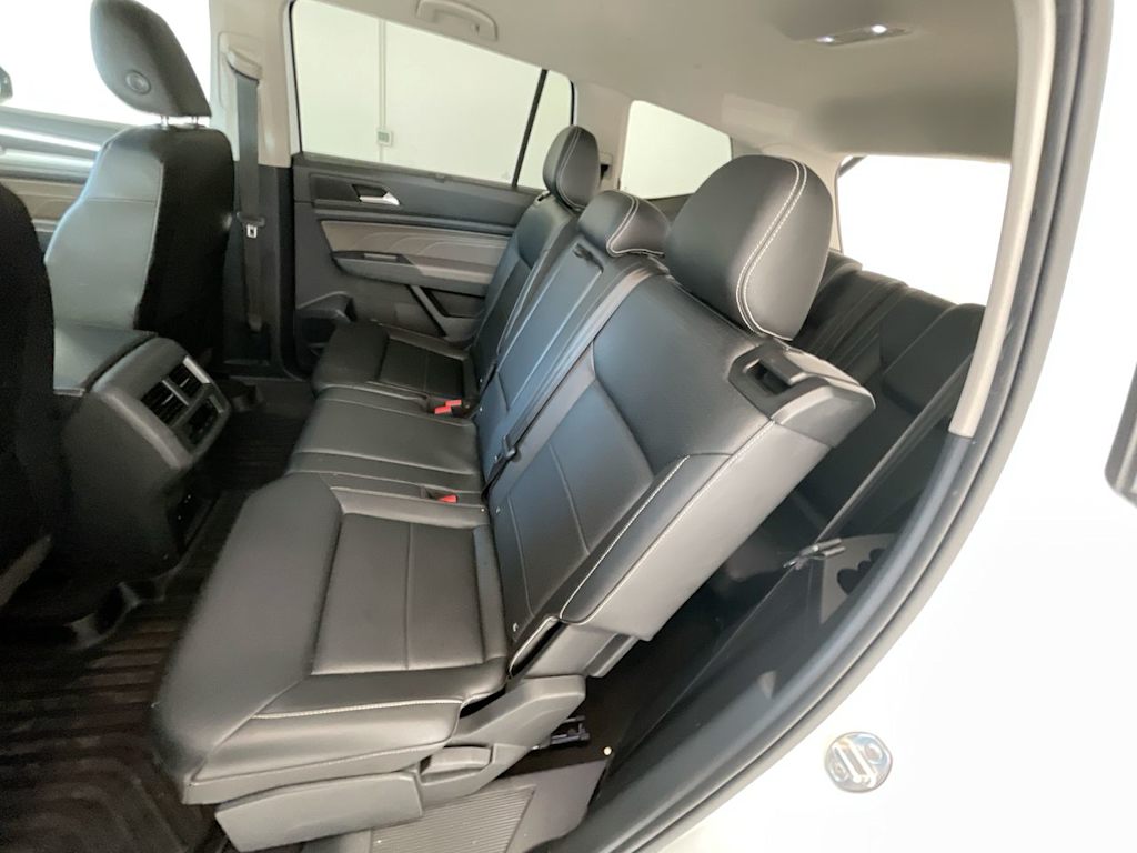 Thumbnail: 2021 Volkswagen Atlas - 11