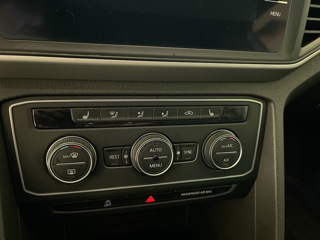 Thumbnail: 2021 Volkswagen Atlas - 26