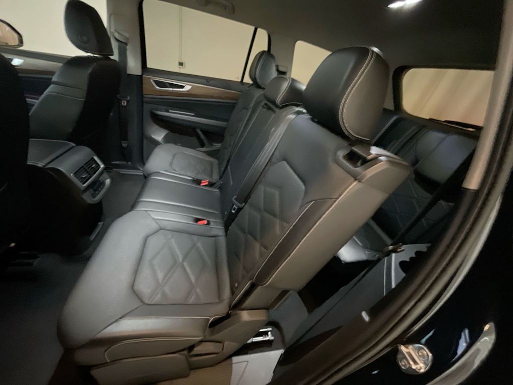 Thumbnail: 2024 Volkswagen Atlas - 10