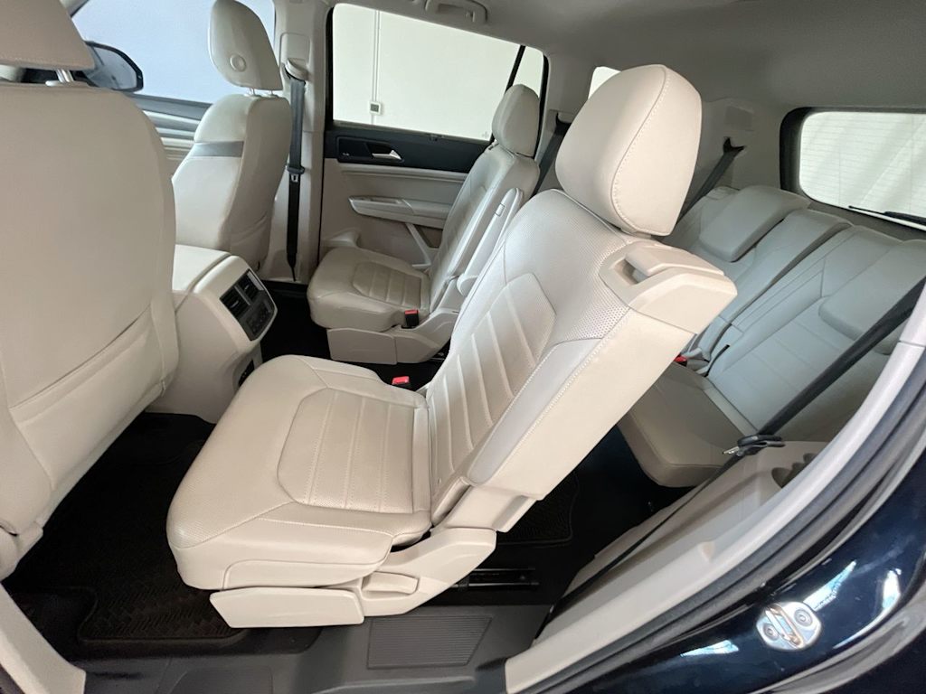 Thumbnail: 2021 Volkswagen Atlas - 11