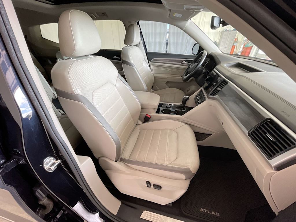 Thumbnail: 2021 Volkswagen Atlas - 29