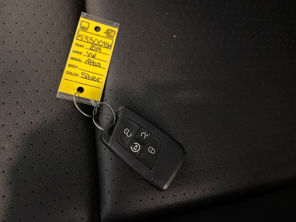 2019 Volkswagen Atlas SE 16