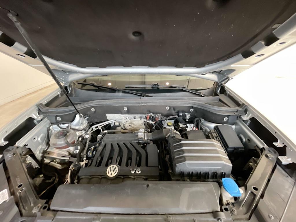 2019 Volkswagen Atlas SE 8