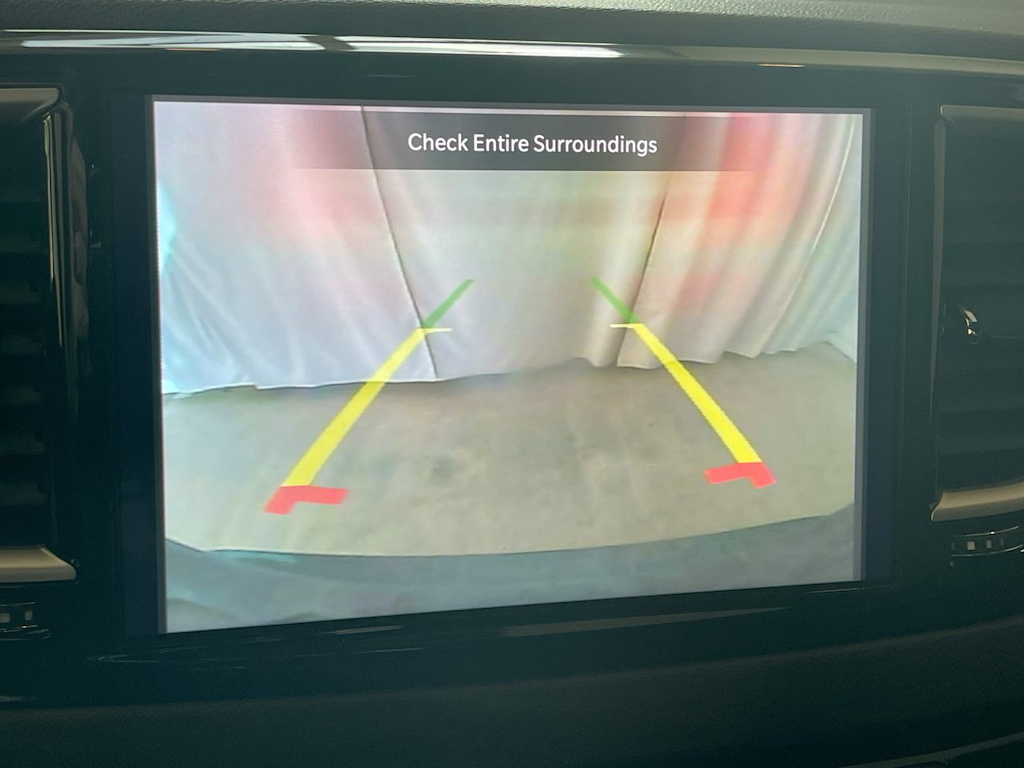 Thumbnail: 2025 Chrysler Pacifica - 23