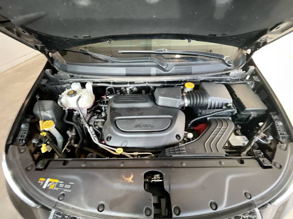 Thumbnail: 2025 Chrysler Pacifica - 7