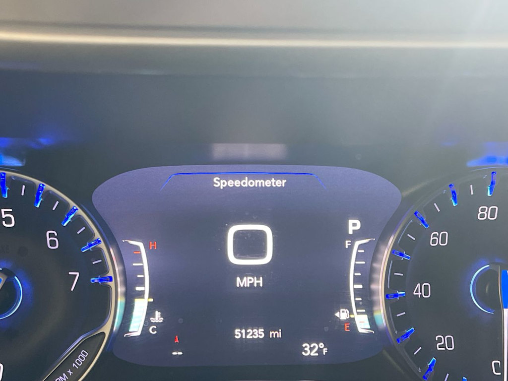 Thumbnail: 2025 Chrysler Pacifica - 13