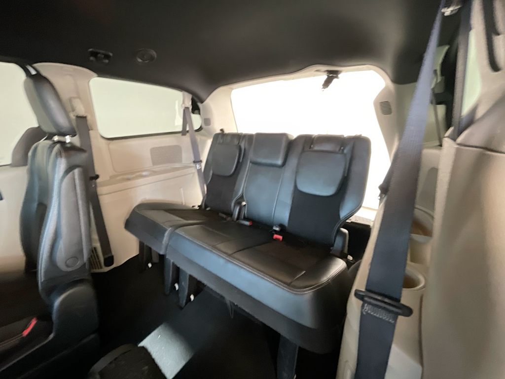 Thumbnail: 2019 Dodge Grand Caravan - 27