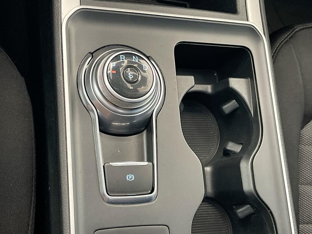 Thumbnail: 2021 Ford Edge - 12