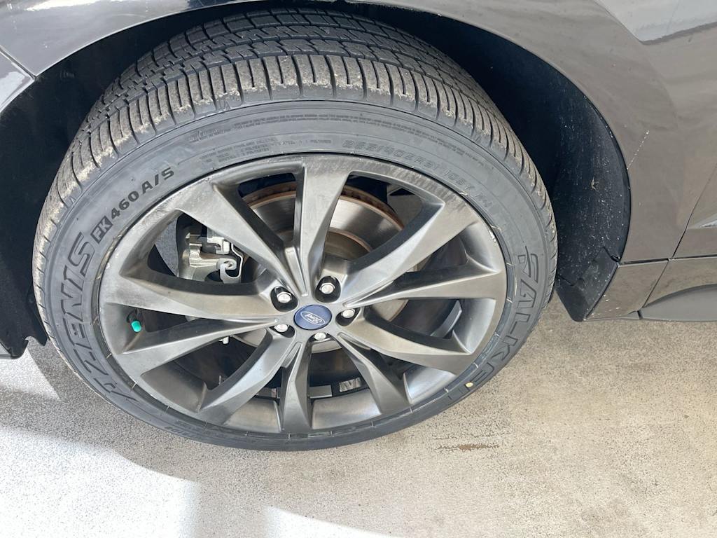 Thumbnail: 2016 Ford Edge - 8
