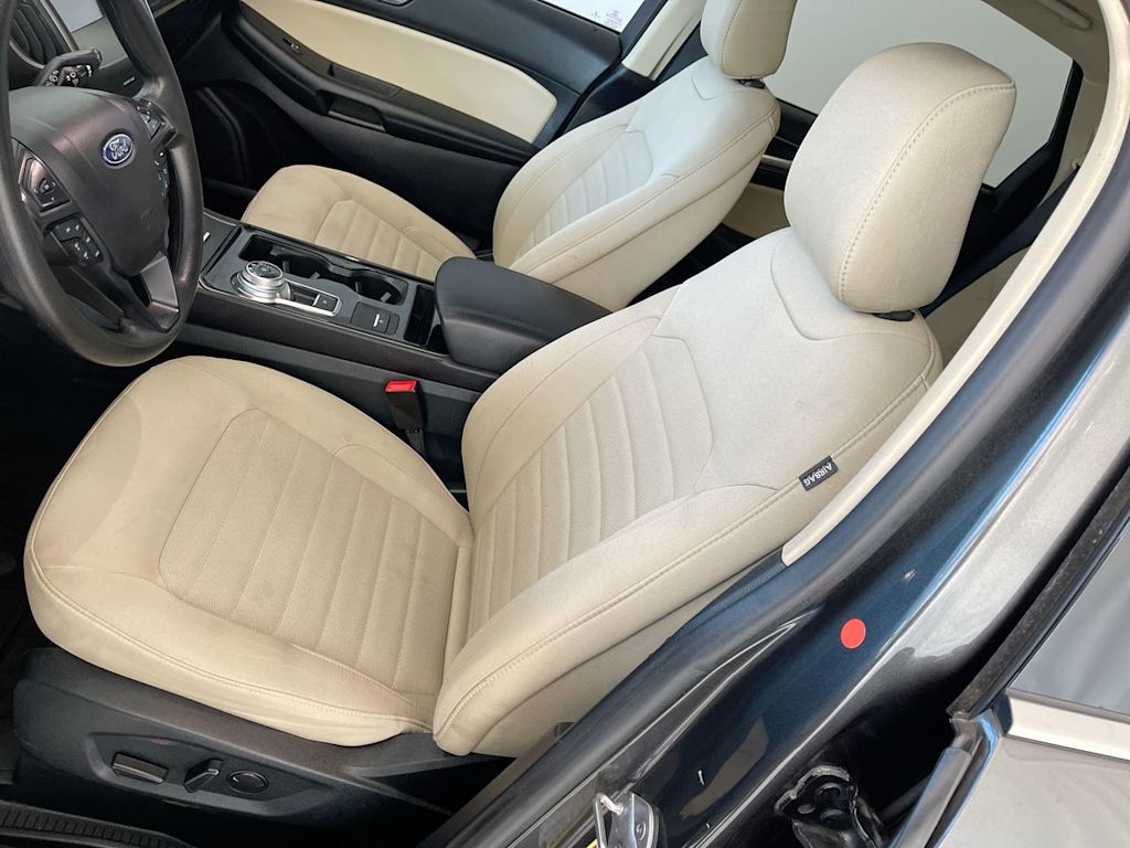 Thumbnail: 2020 Ford Edge - 9