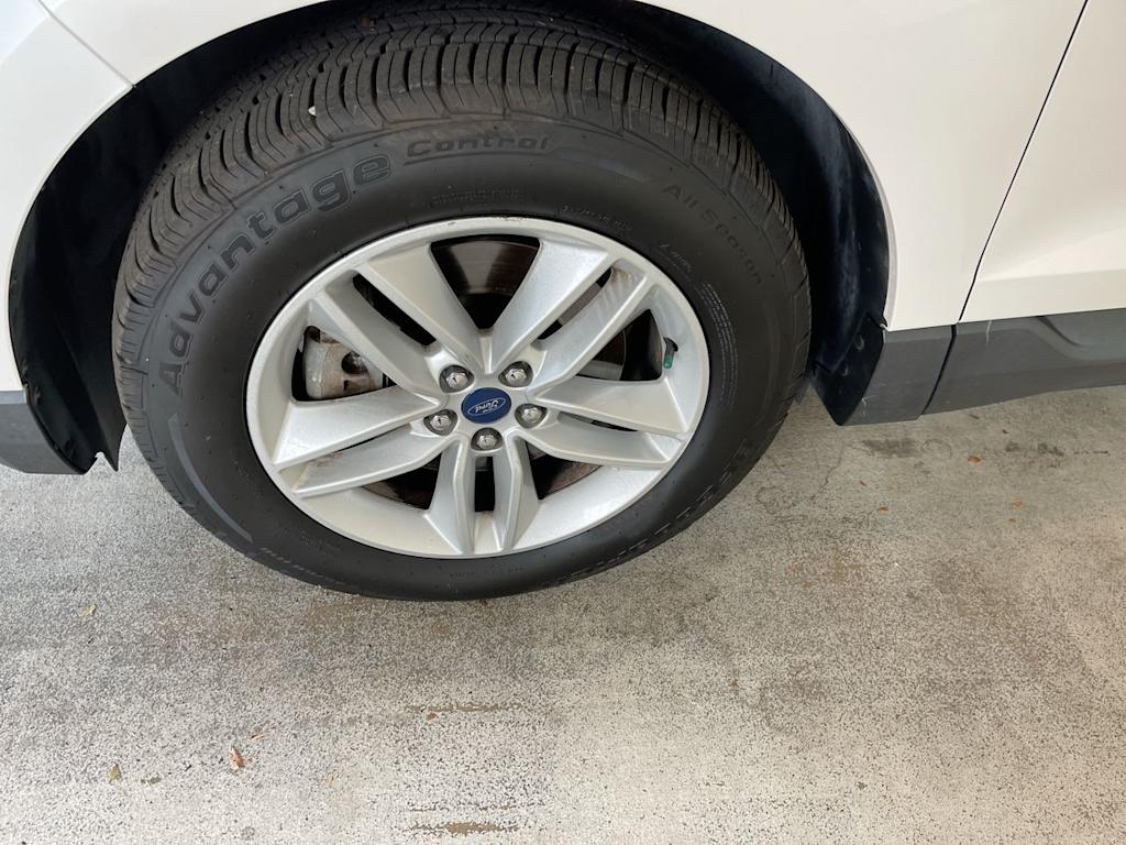 Thumbnail: 2018 Ford Edge - 7
