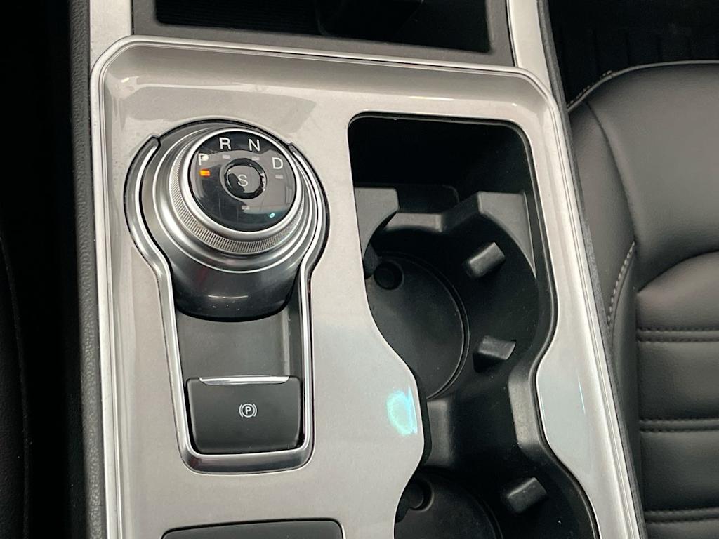 Thumbnail: 2024 Ford Edge - 14