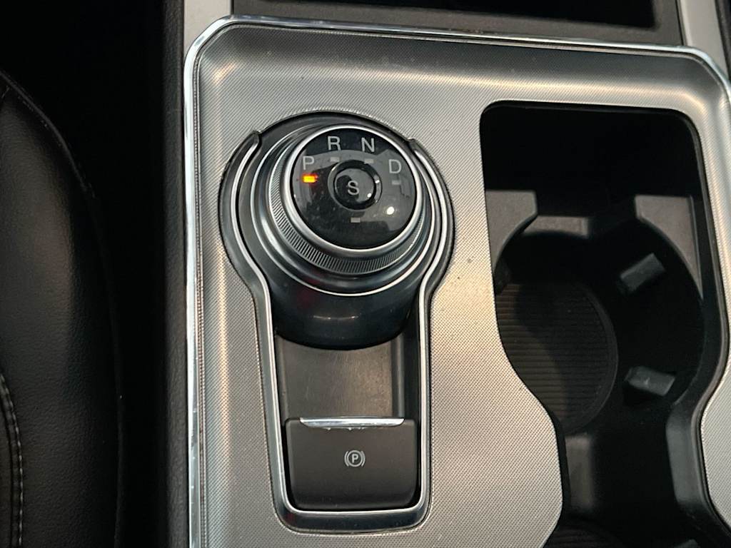 Thumbnail: 2022 Ford Edge - 13