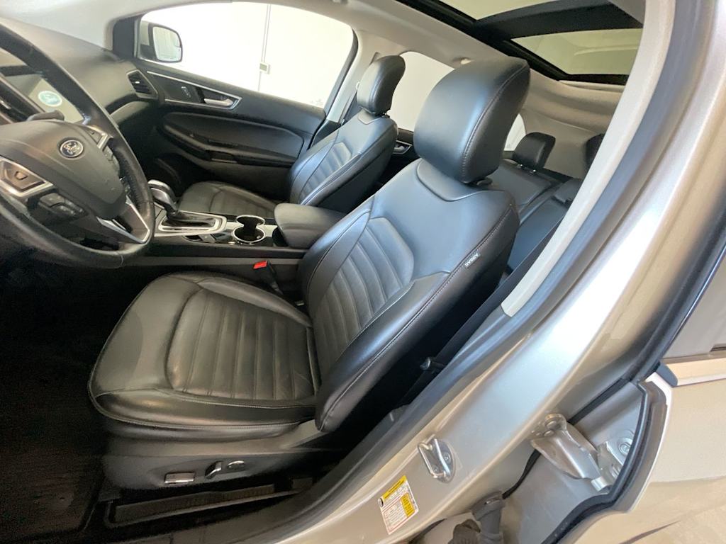 Thumbnail: 2018 Ford Edge - 11