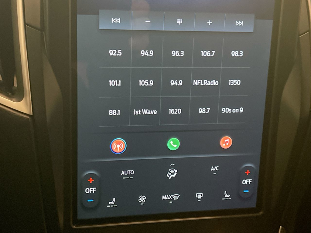 Thumbnail: 2023 Ford Edge - 24