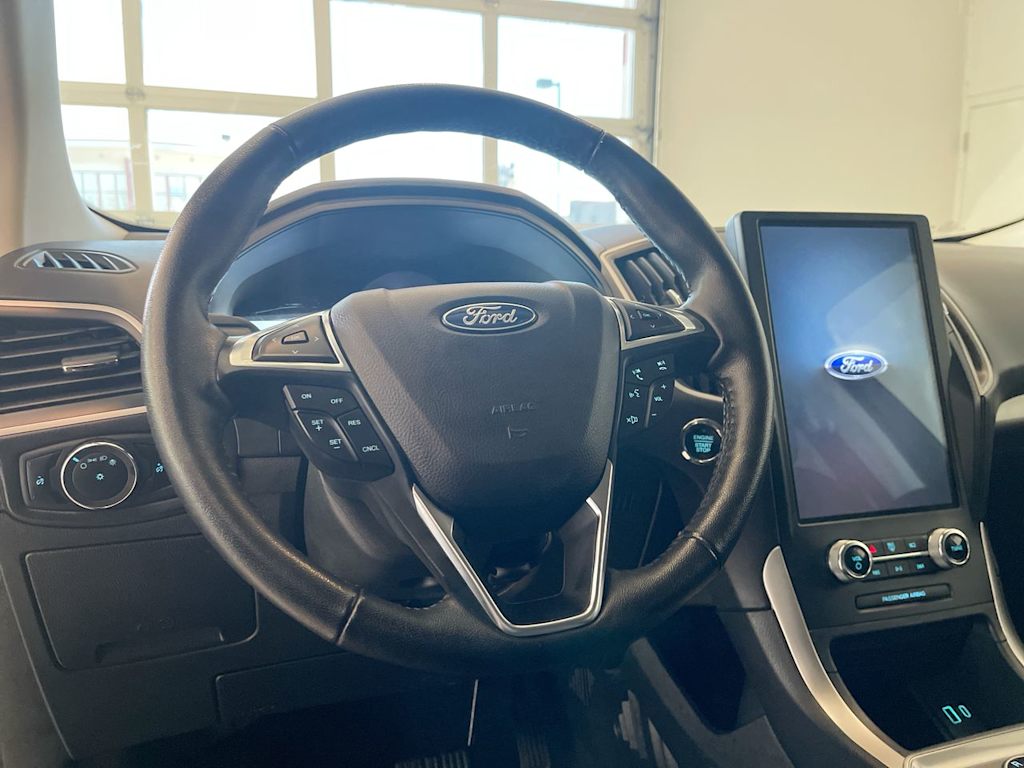 Thumbnail: 2024 Ford Edge - 2