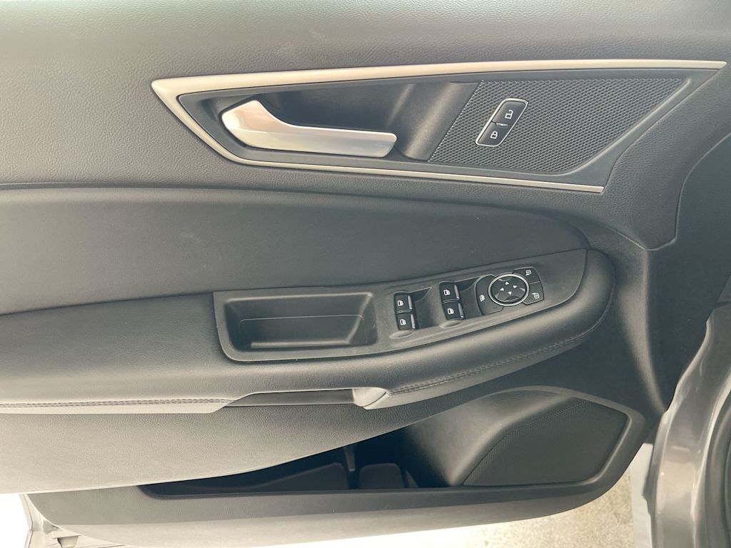 Thumbnail: 2024 Ford Edge - 23