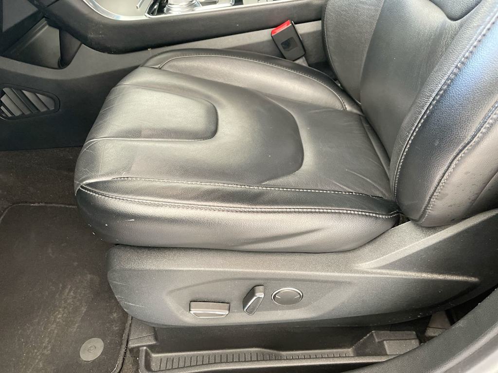 Thumbnail: 2019 Ford Edge - 22
