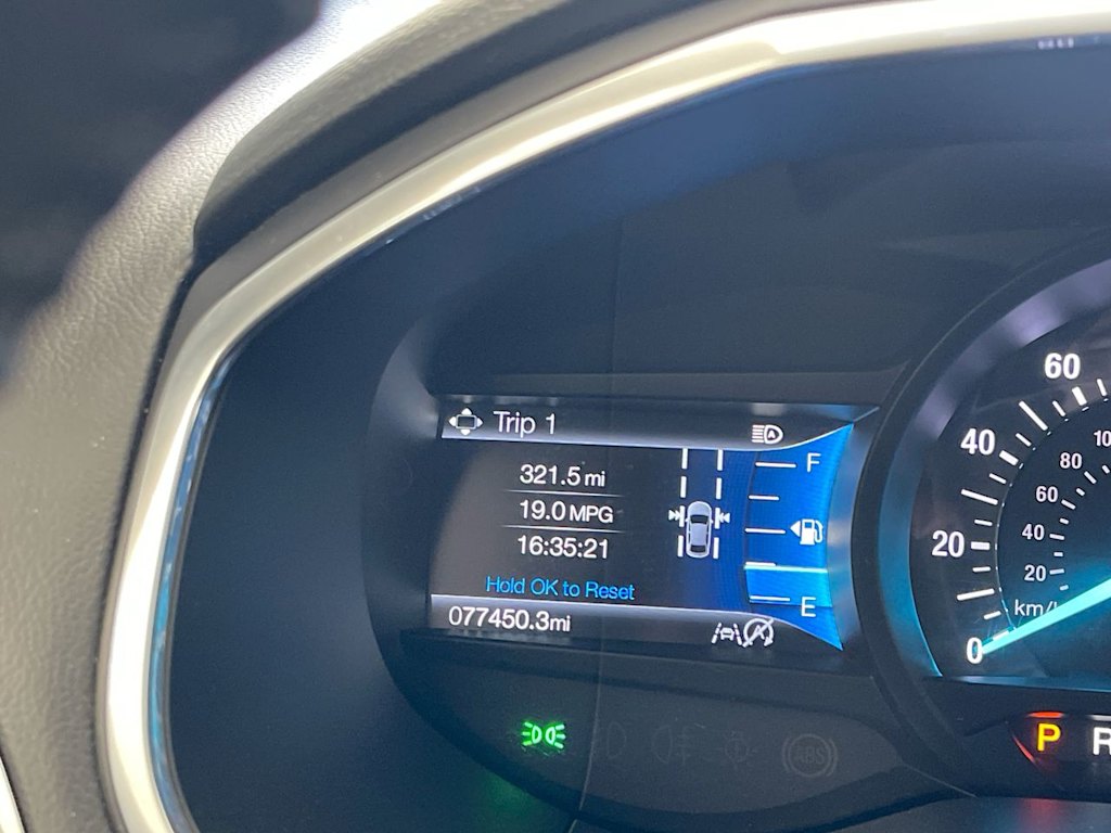 Thumbnail: 2019 Ford Edge - 15