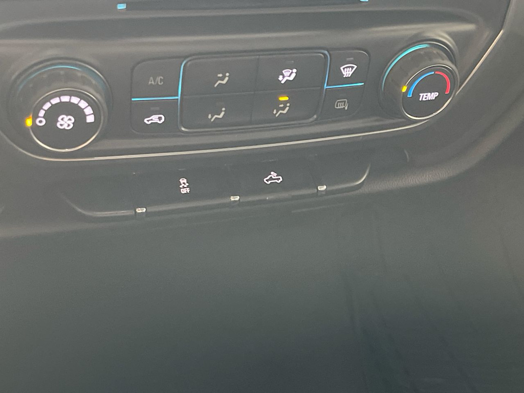 Thumbnail: 2019 Chevrolet Silverado 1500 - 25