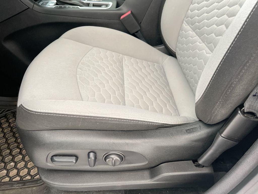 Thumbnail: 2018 Chevrolet Equinox - 22