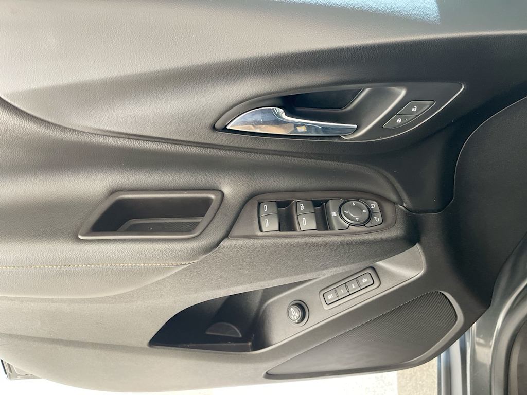 Thumbnail: 2018 Chevrolet Equinox - 23