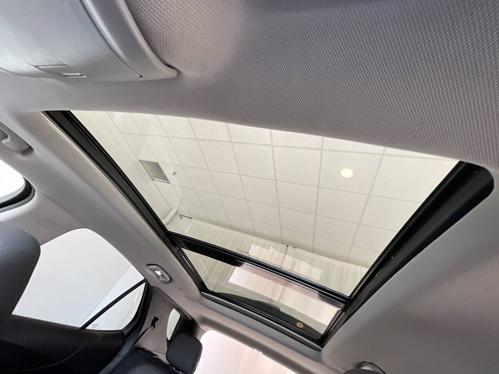 Thumbnail: 2019 Chevrolet Equinox - 27