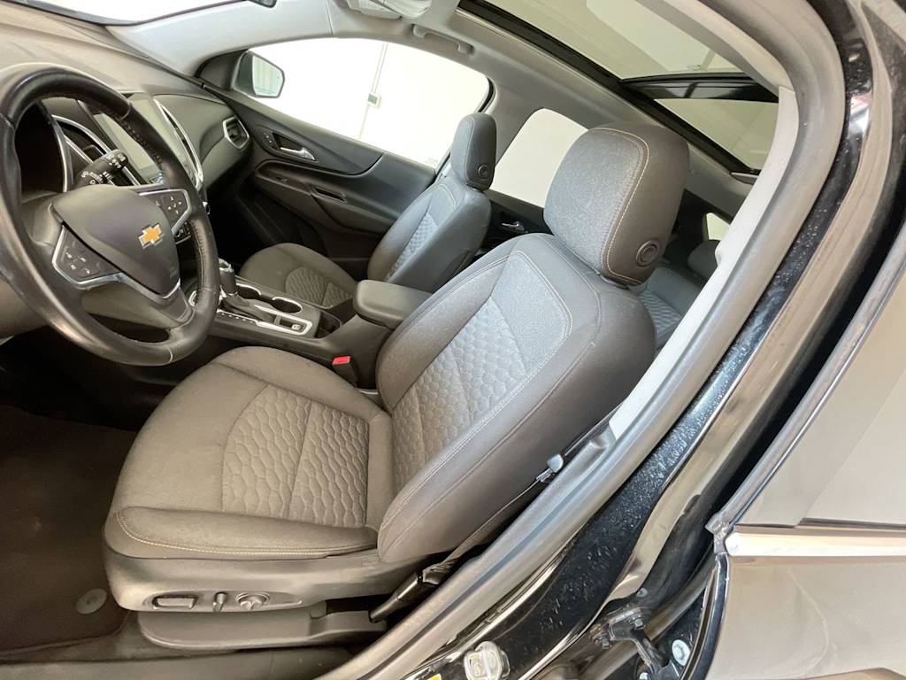 Thumbnail: 2019 Chevrolet Equinox - 10