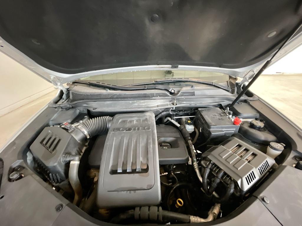 Thumbnail: 2012 Chevrolet Equinox - 8