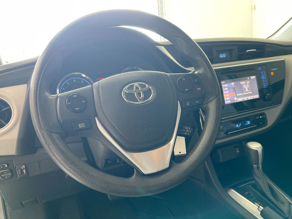 Thumbnail: 2017 Toyota Corolla - 2