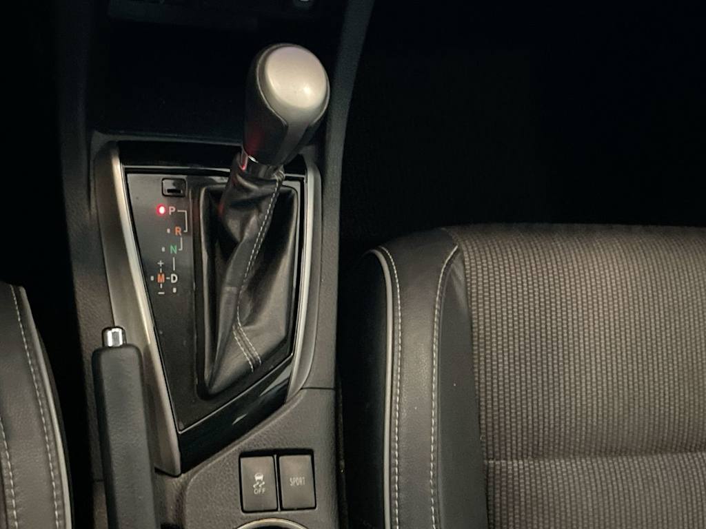 Thumbnail: 2014 Toyota Corolla - 12