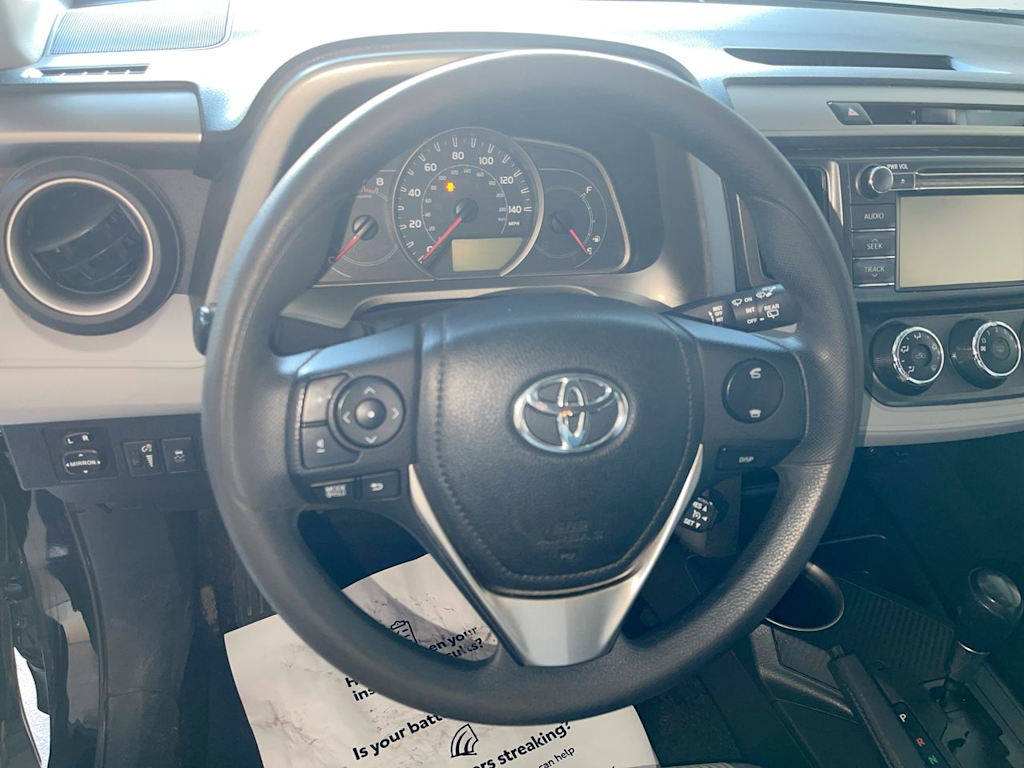 Thumbnail: 2013 Toyota RAV4 - 2