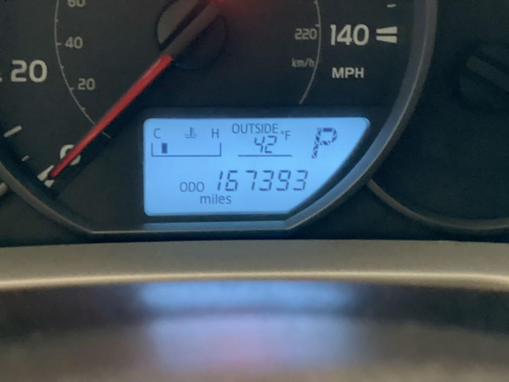 2016 Toyota RAV4 LE 13