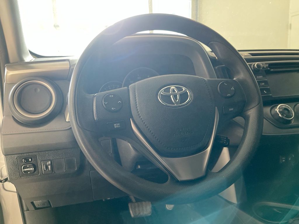 2016 Toyota RAV4 LE 2
