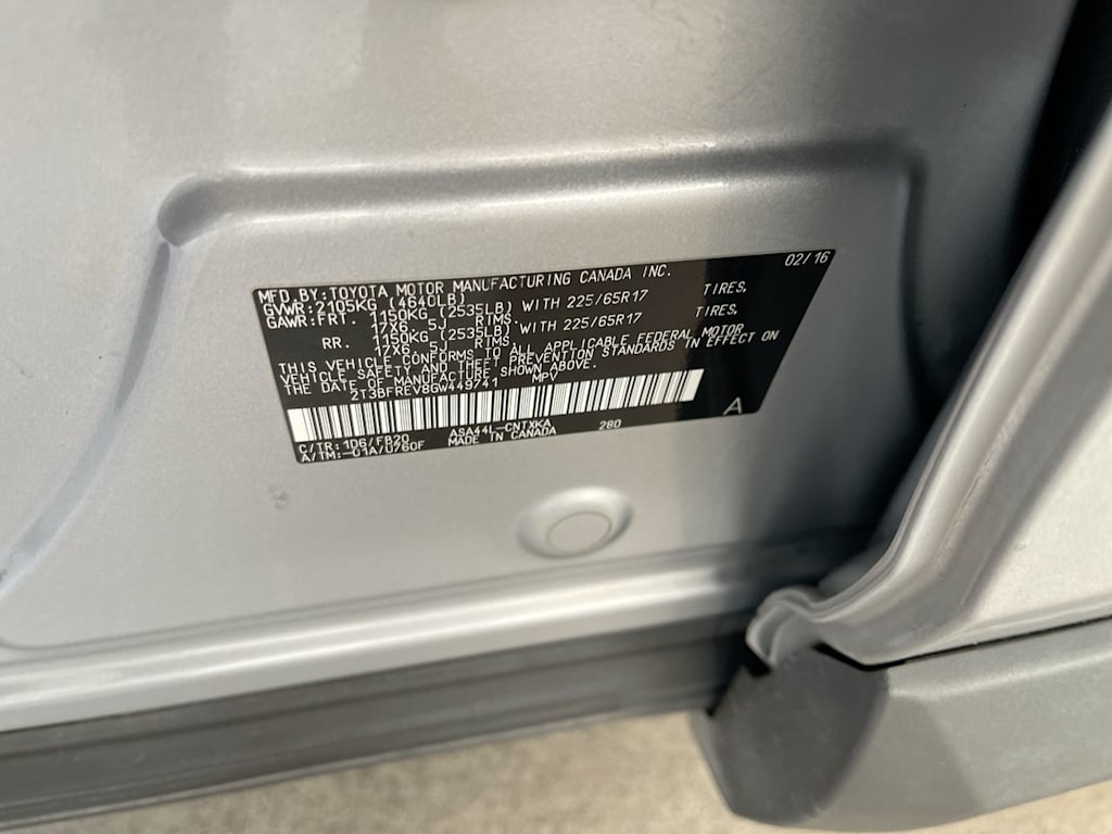 2016 Toyota RAV4 LE 15