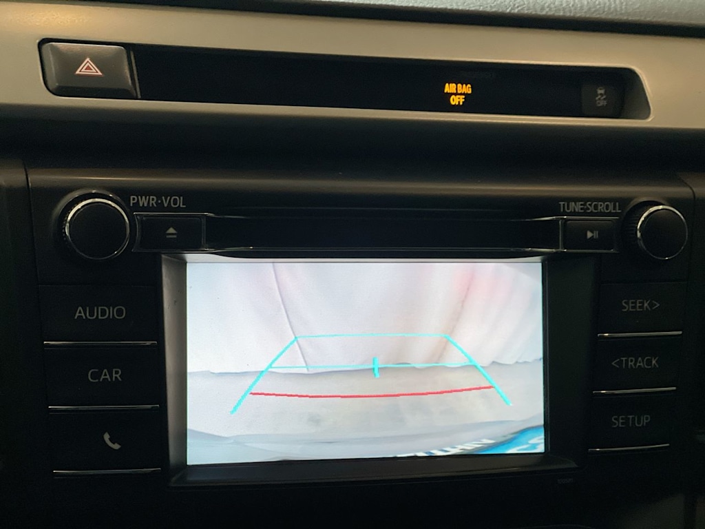 2016 Toyota RAV4 LE 21