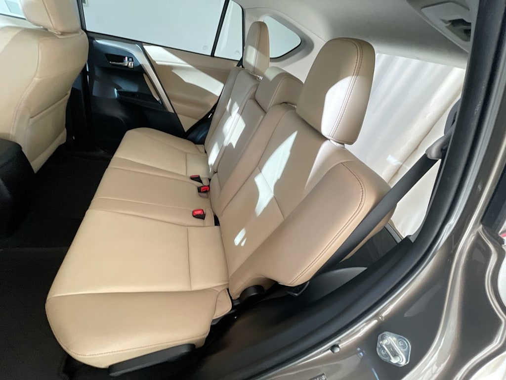 Thumbnail: 2013 Toyota RAV4 - 10
