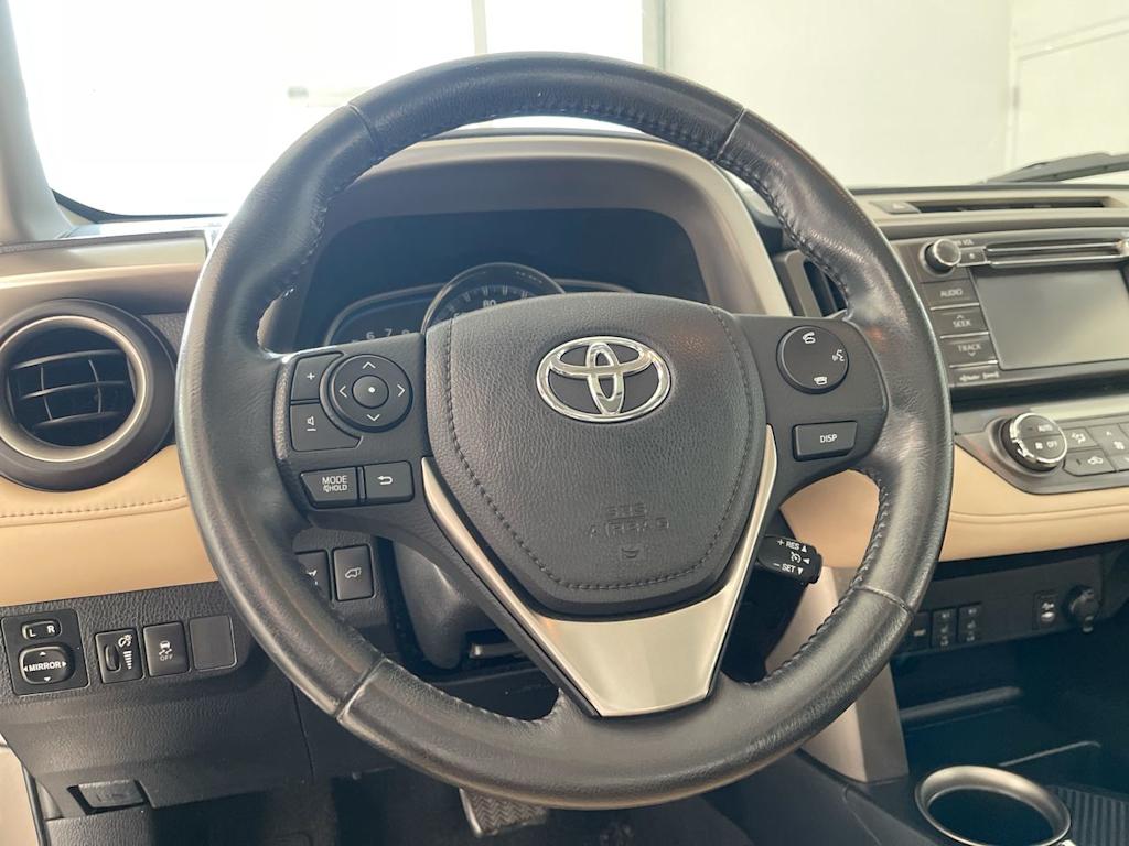 Thumbnail: 2013 Toyota RAV4 - 2