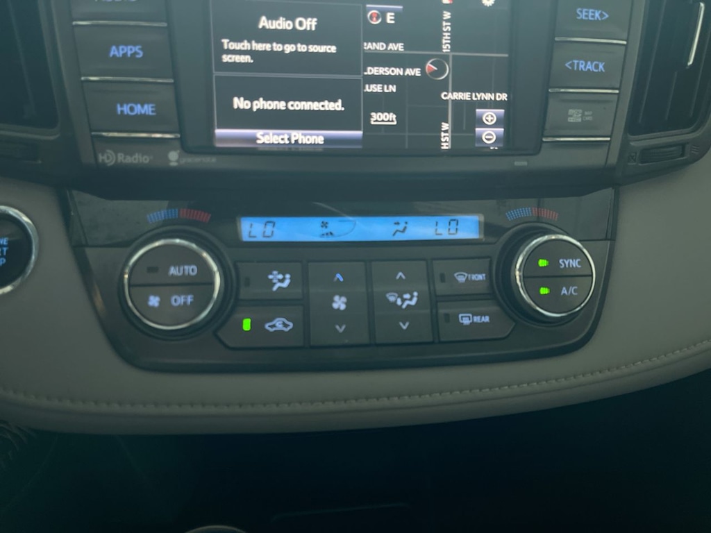 Thumbnail: 2015 Toyota RAV4 - 26