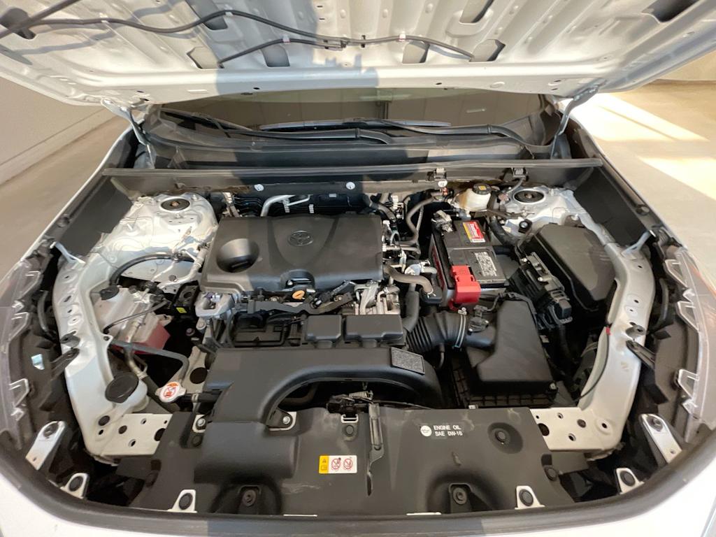 Thumbnail: 2019 Toyota RAV4 - 8