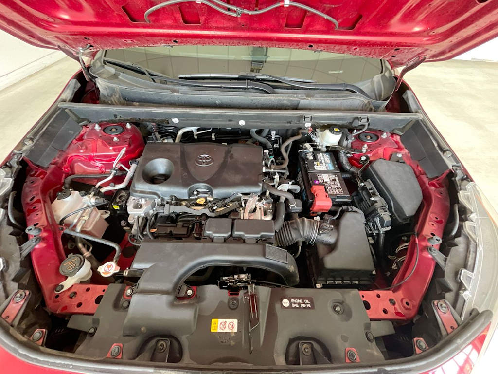 Thumbnail: 2019 Toyota RAV4 - 8