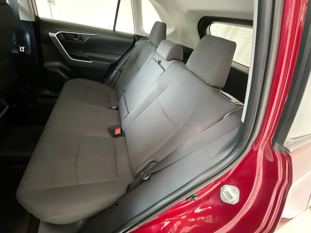 Thumbnail: 2019 Toyota RAV4 - 11