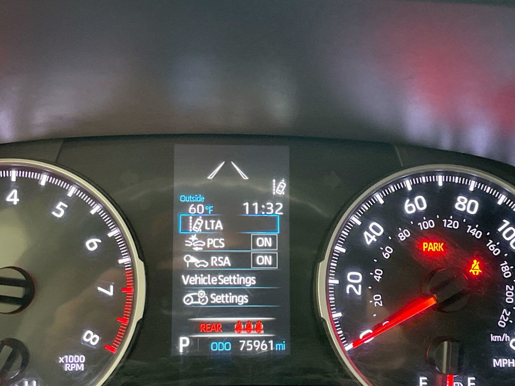 Thumbnail: 2019 Toyota RAV4 - 14