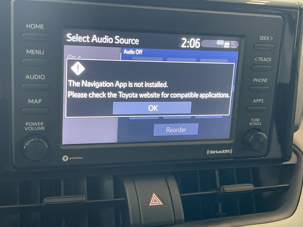 Thumbnail: 2021 Toyota RAV4 - 25