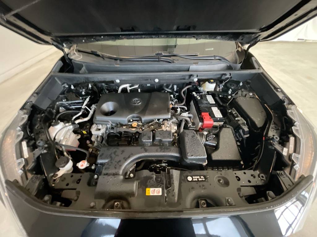 Thumbnail: 2025 Toyota RAV4 - 8