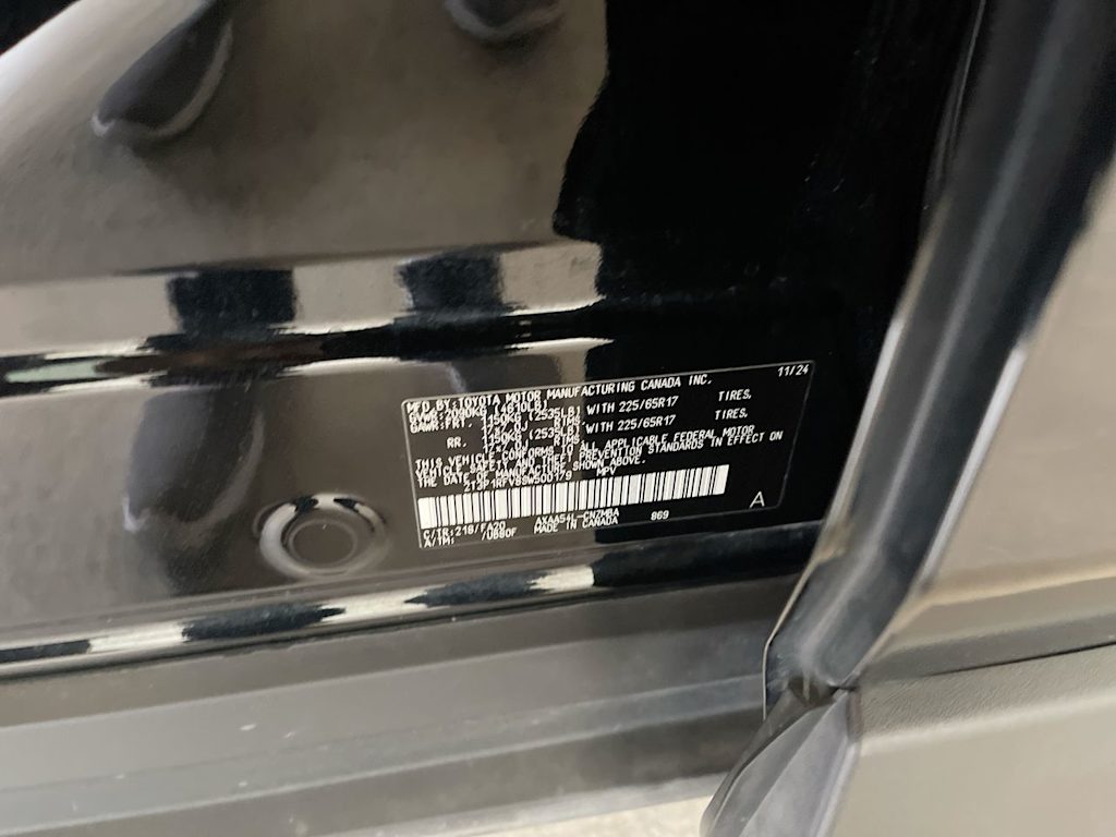 Thumbnail: 2025 Toyota RAV4 - 17