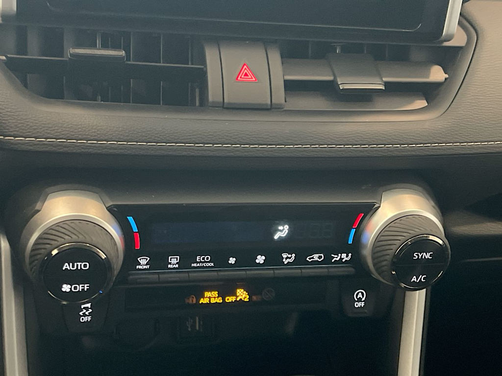 Thumbnail: 2025 Toyota RAV4 - 26