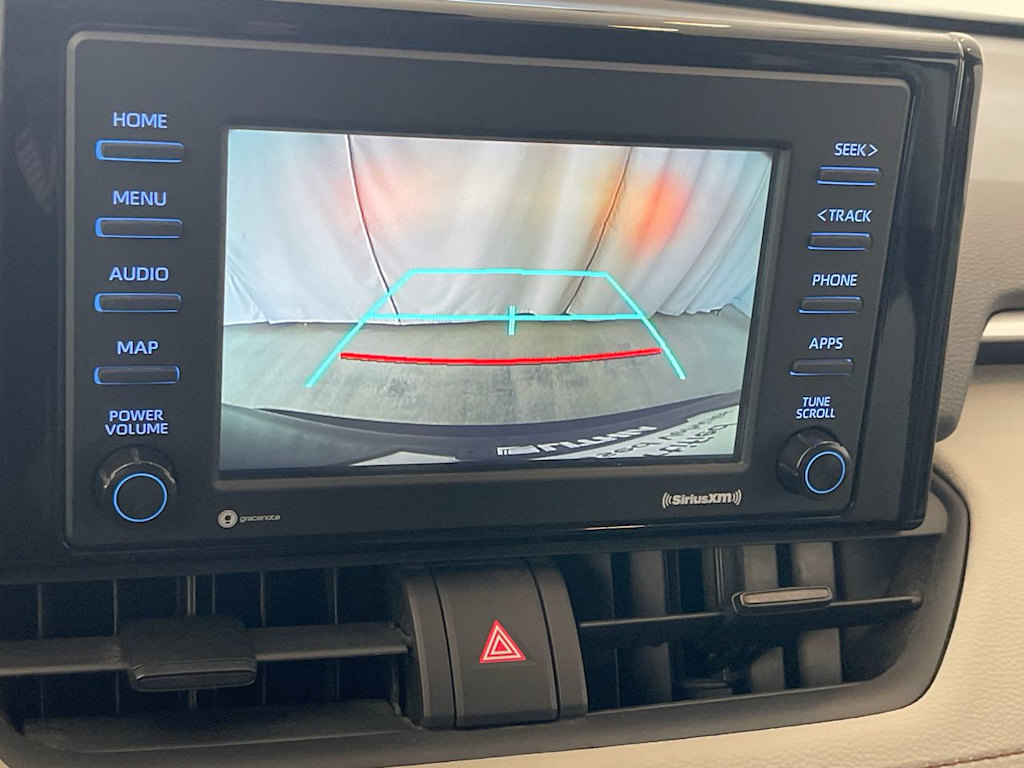 Thumbnail: 2021 Toyota RAV4 - 24