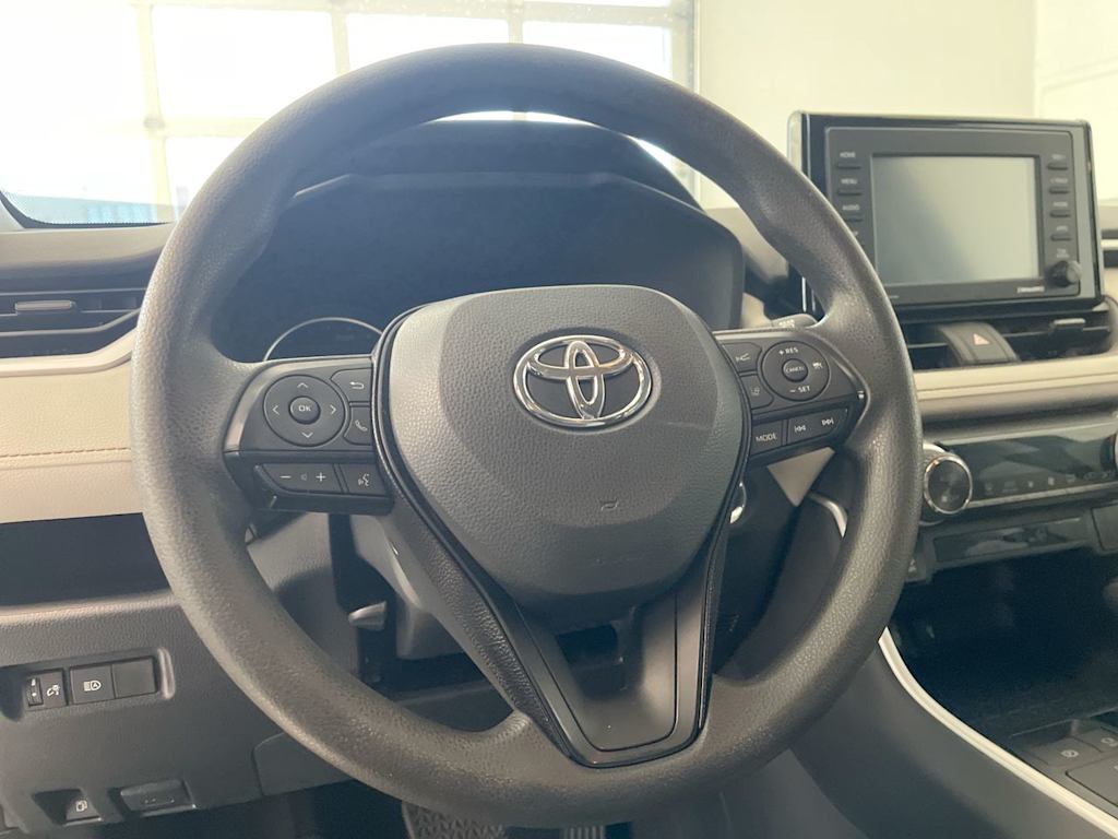 Thumbnail: 2021 Toyota RAV4 - 2