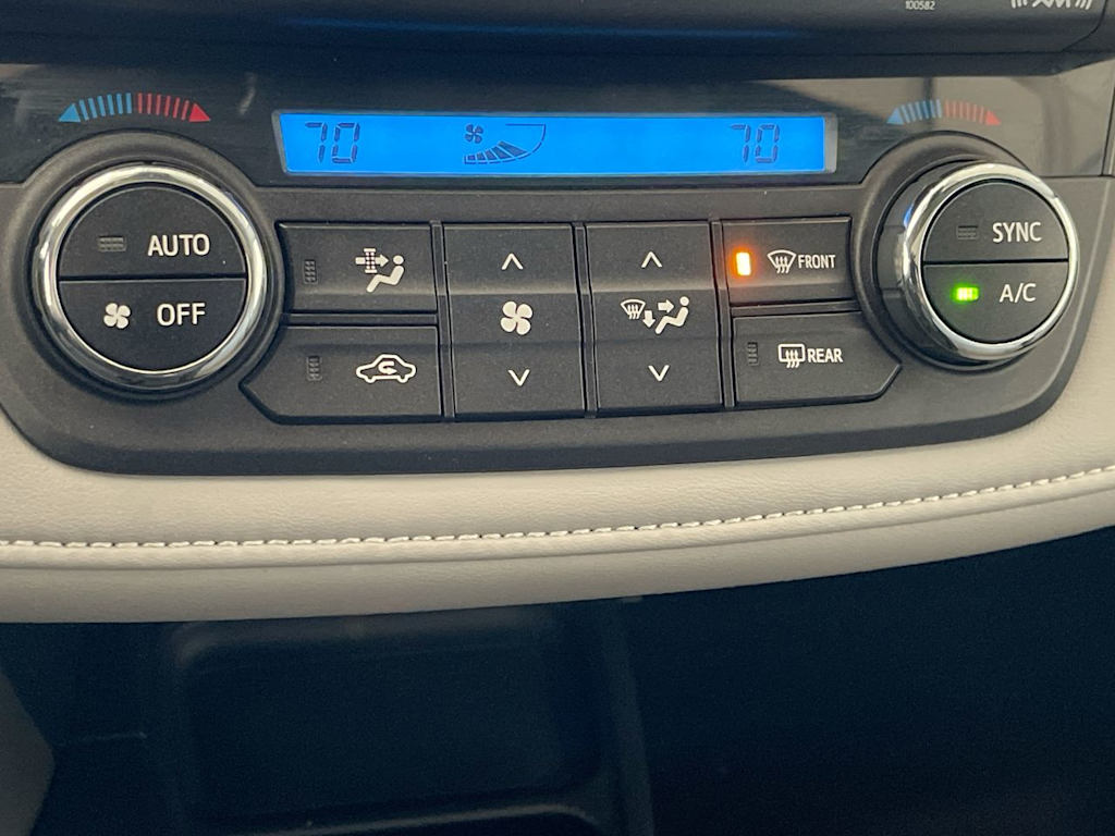 Thumbnail: 2018 Toyota RAV4 - 25